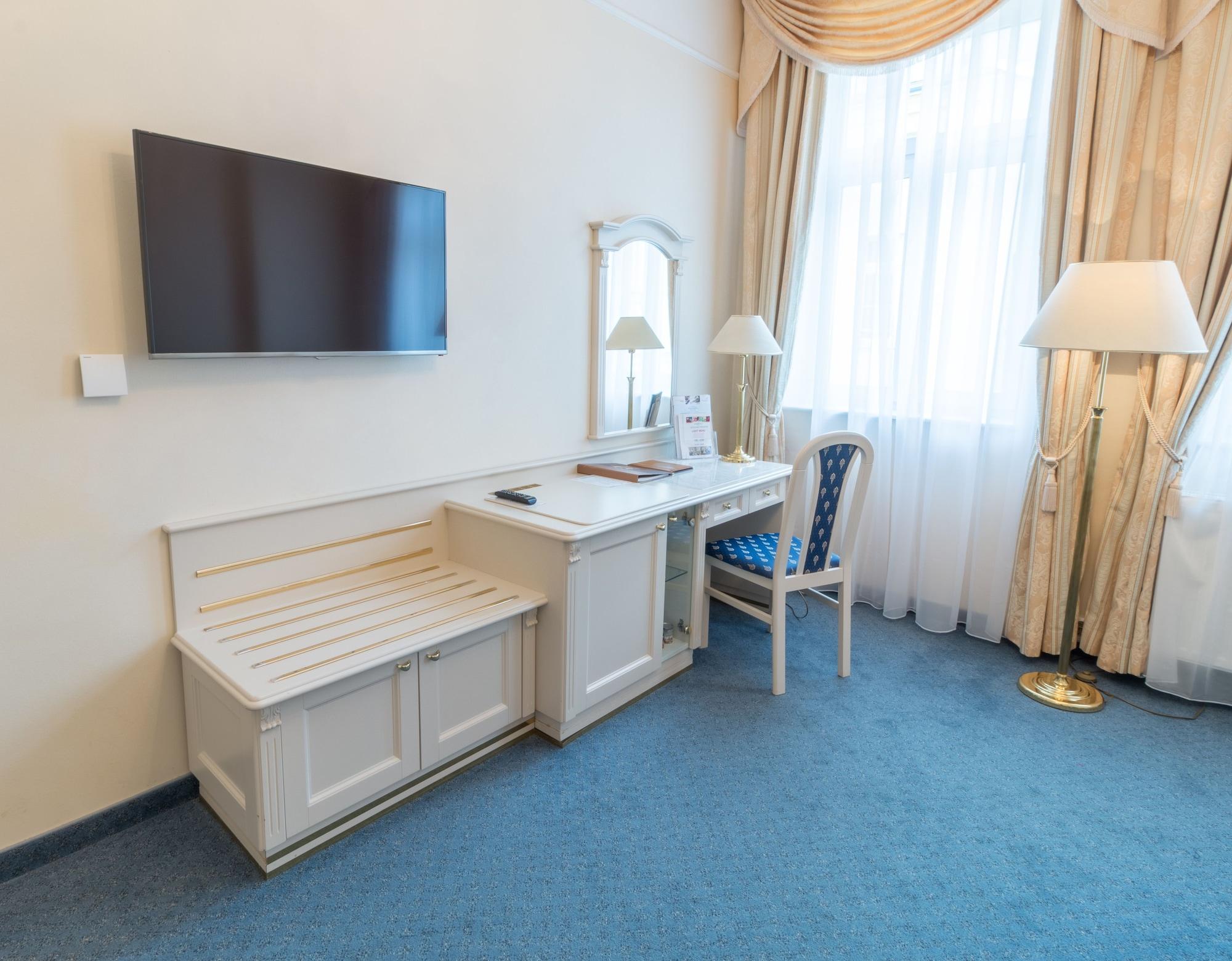 Ensana Hotel Pacifik มาเรียอานซเกลาซนี ภายนอก รูปภาพ